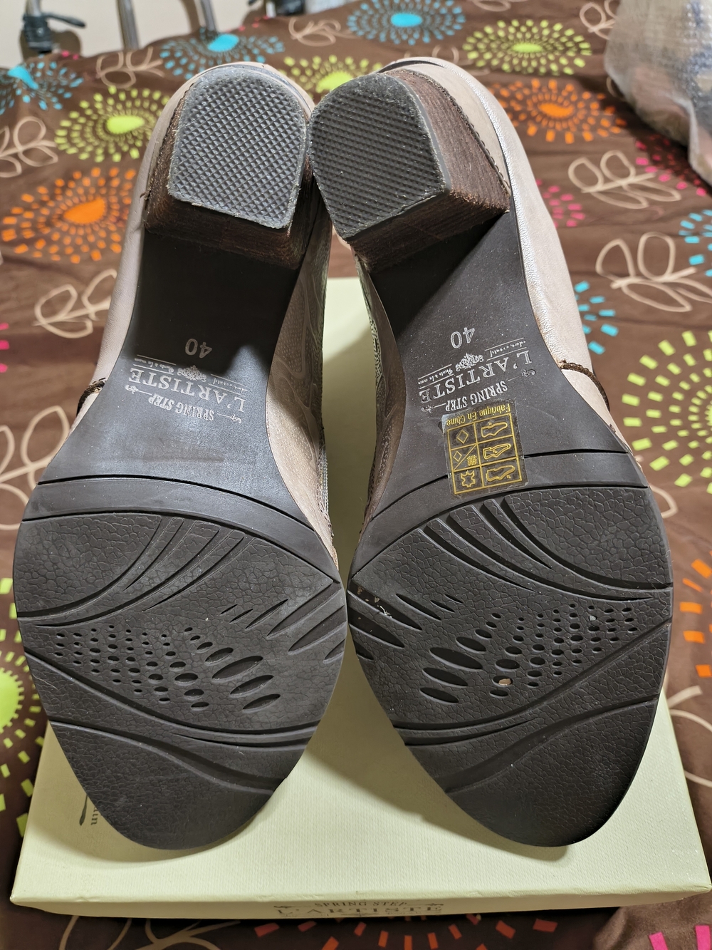 L'ATISTE Blush Pink Lace-Up Ankle Boots with Black Appliqué - Picture 3 of 6